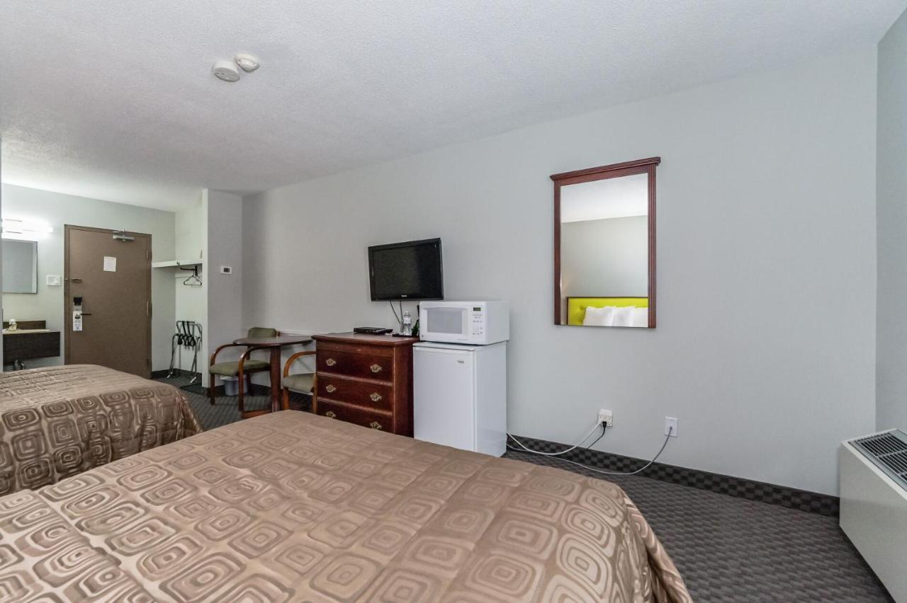 King Hotel Palmerston Esterno foto