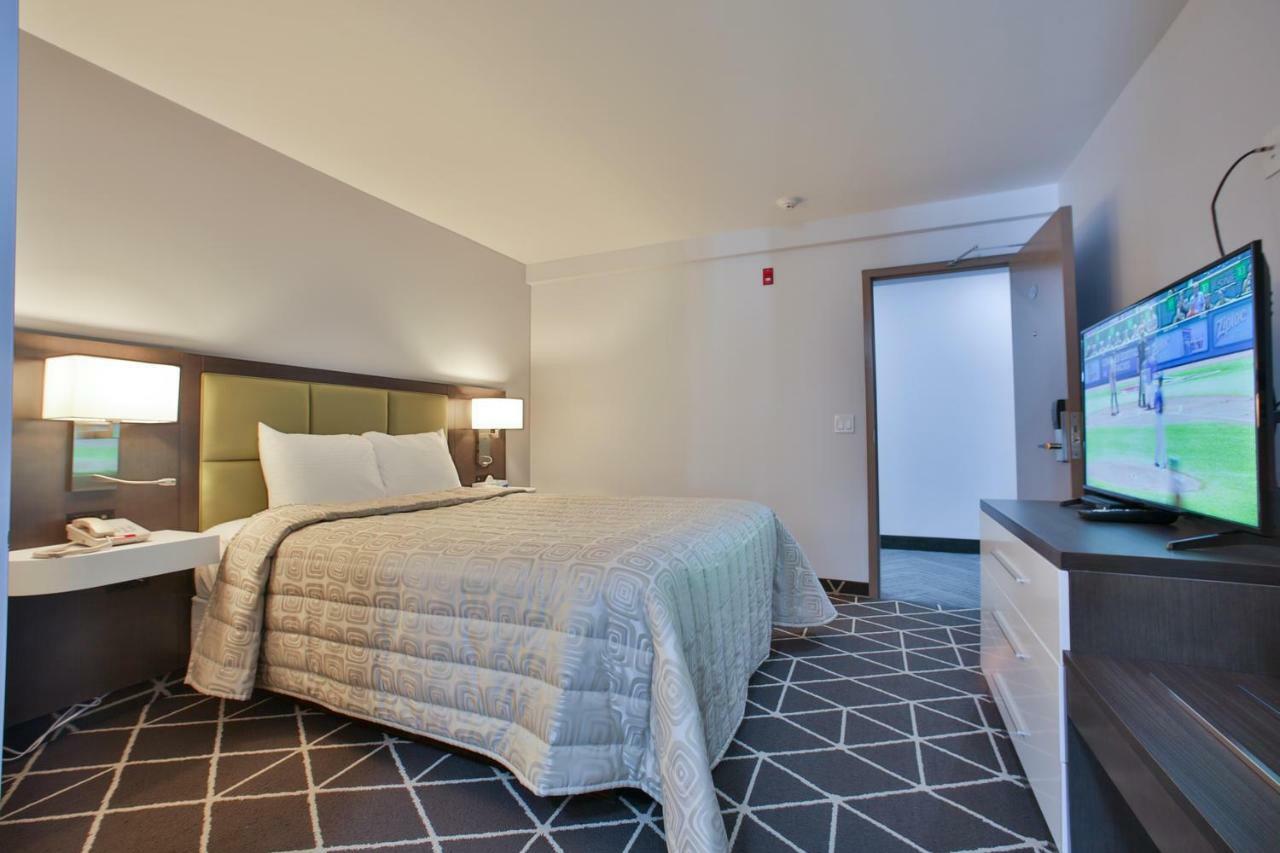 King Hotel Palmerston Esterno foto